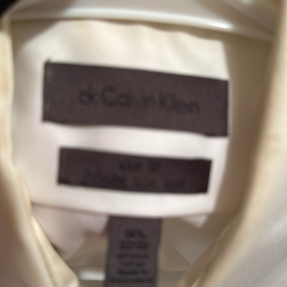 Shirt with tie - Picture 4 of 4